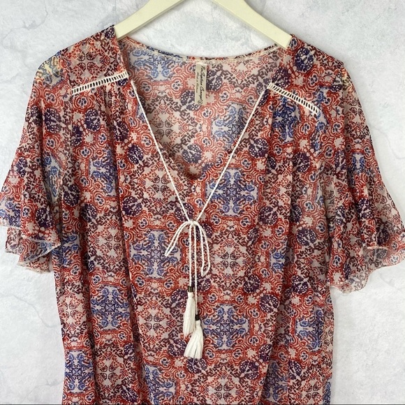 Sheer Printed Pattern Layering Top - Picture 2 of 3